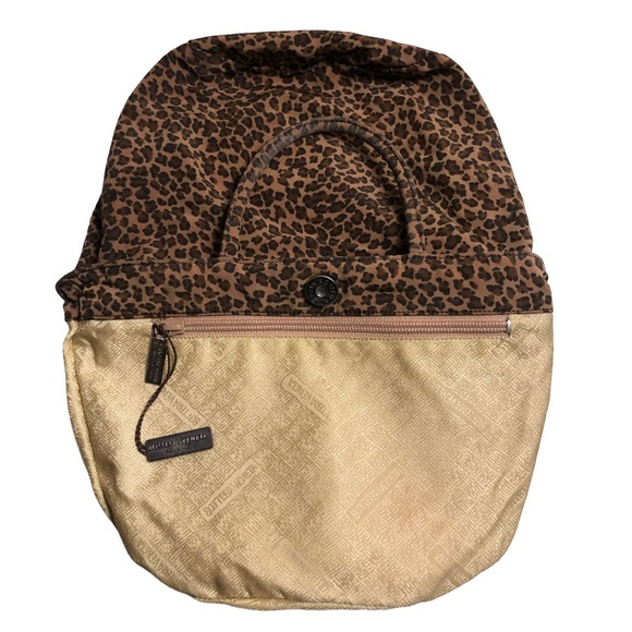 Bottega Veneta Leopard Print Handbag. made in Italy - Picture 7 of 10